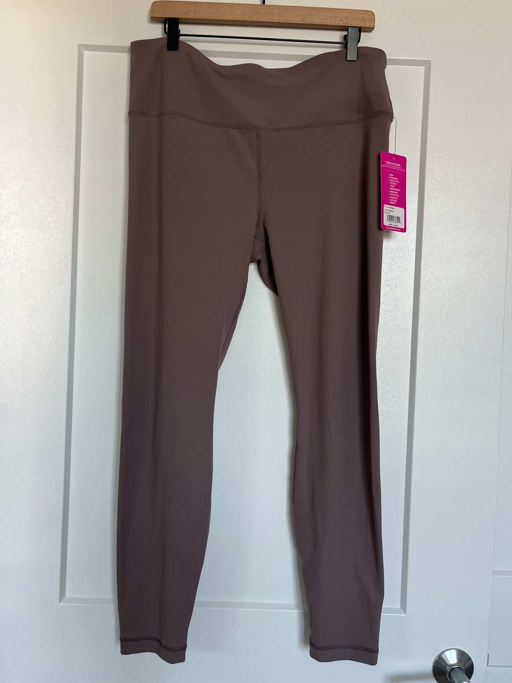 Yoga-Licious High Rise Leggings XXL NWT Mocha Sculpting Yoga Pants MSRP $78